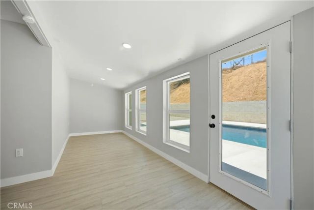 3682 Mt Vernon, Riverside, CA 92507