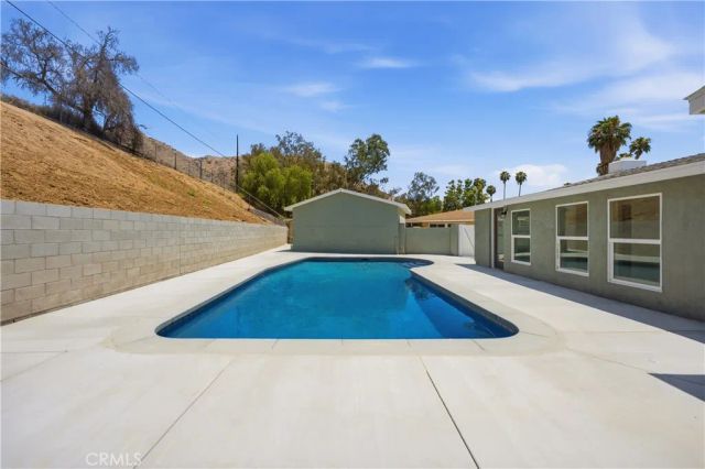 3682 Mt Vernon, Riverside, CA 92507