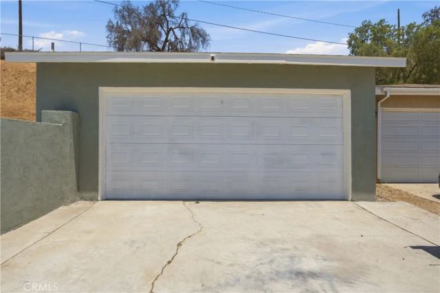3682 Mt Vernon, Riverside, CA 92507