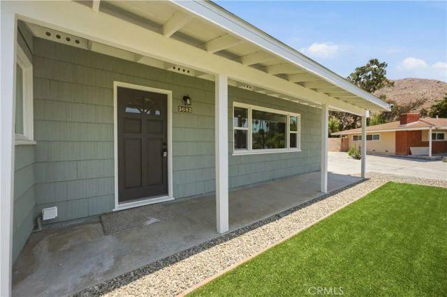 3682 Mt Vernon, Riverside, CA 92507