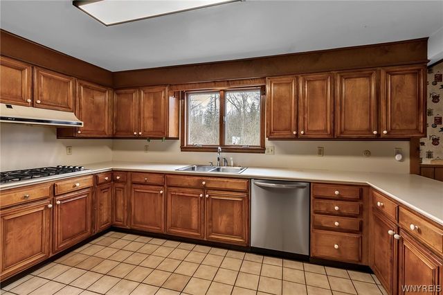 3420 Stony Point Road, Grand Island, NY 14072