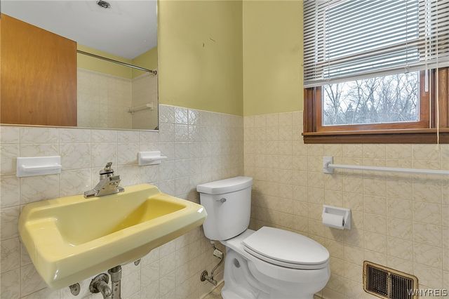 3420 Stony Point Road, Grand Island, NY 14072