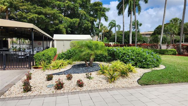 2403 Antigua Circle L2, Coconut Creek, FL 33066