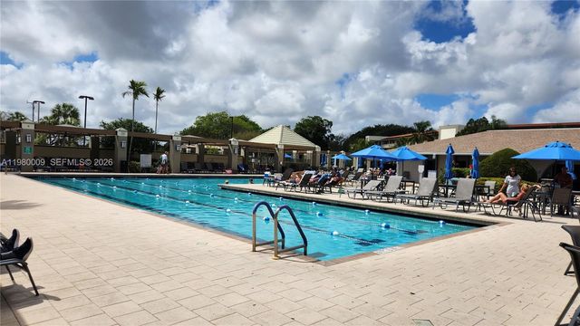 2403 Antigua Circle L2, Coconut Creek, FL 33066