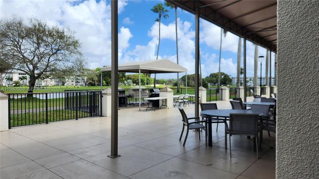2403 Antigua Circle L2, Coconut Creek, FL 33066