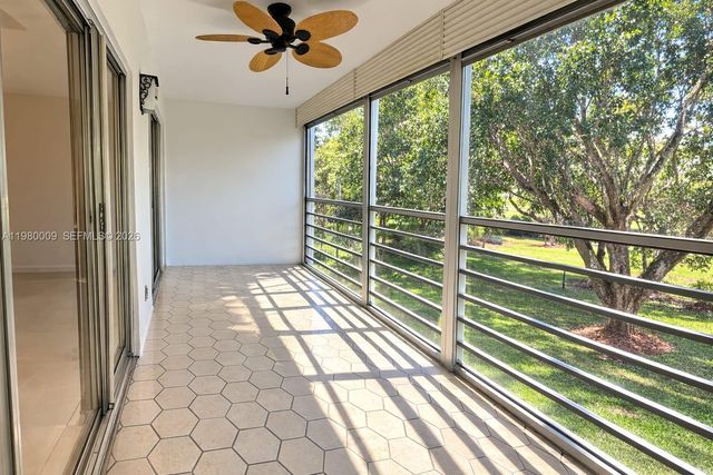 2403 Antigua Circle L2, Coconut Creek, FL 33066