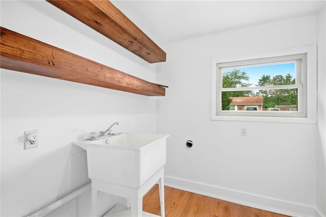 118 Jeanette Avenue, Centerville, OH 45458