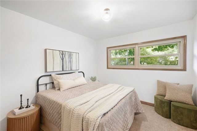 118 Jeanette Avenue, Centerville, OH 45458