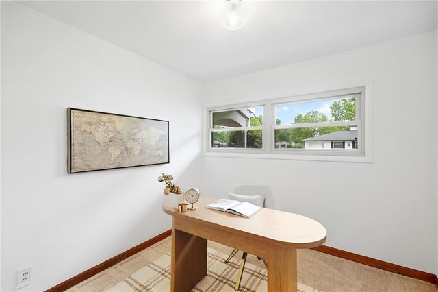 118 Jeanette Avenue, Centerville, OH 45458