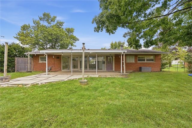 118 Jeanette Avenue, Centerville, OH 45458