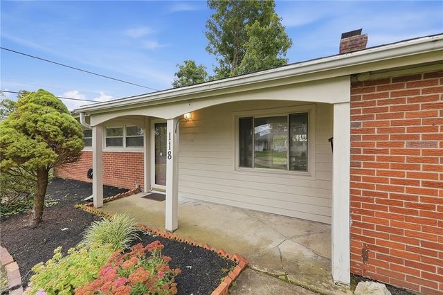 118 Jeanette Avenue, Centerville, OH 45458