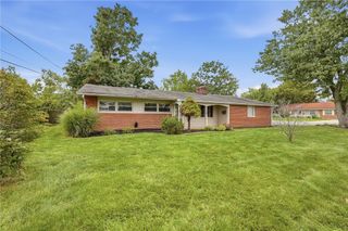 118 Jeanette Avenue, Centerville, OH 45458