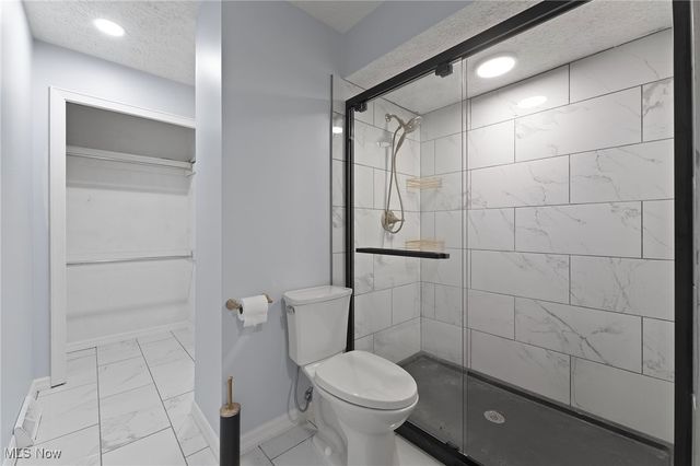 4441 Merlin Drive, Uniontown, OH 44685