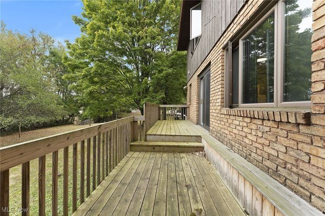 4441 Merlin Drive, Uniontown, OH 44685