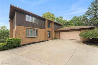 4441 Merlin Drive, Uniontown, OH 44685