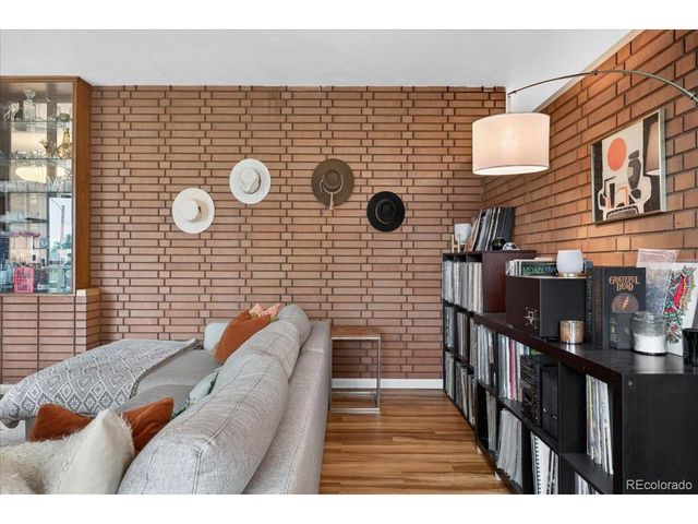 10105 W 17th Pl, Lakewood, CO 80215