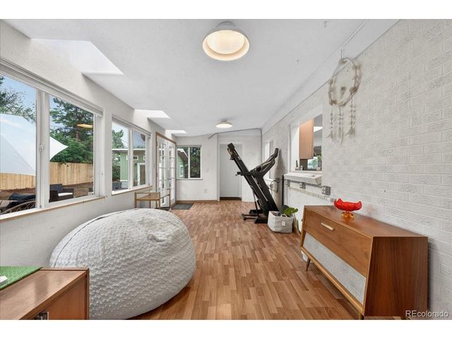 10105 W 17th Pl, Lakewood, CO 80215