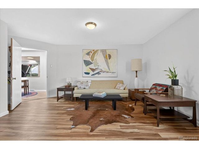 10105 W 17th Pl, Lakewood, CO 80215