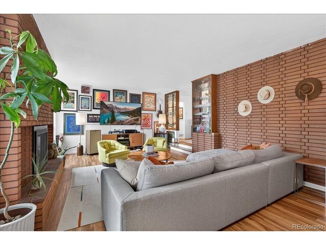 10105 W 17th Pl, Lakewood, CO 80215