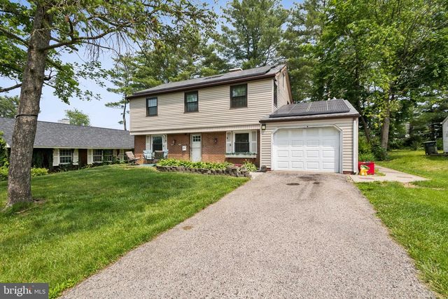 60 PINAFORE LN, Willingboro, NJ 08046