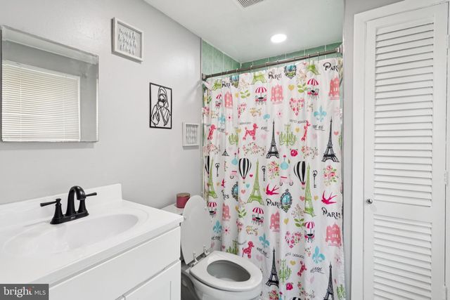 60 PINAFORE LN, Willingboro, NJ 08046