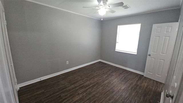 10806 Safeguard Street, Houston, TX 77047