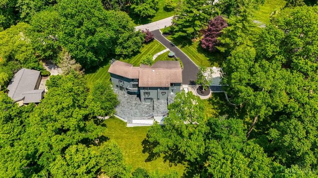 7716 Creekwood Lane, Amberley, OH 45237