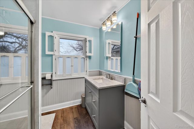 13520 N Fenton Road, Fenton Charter Township, MI 48430