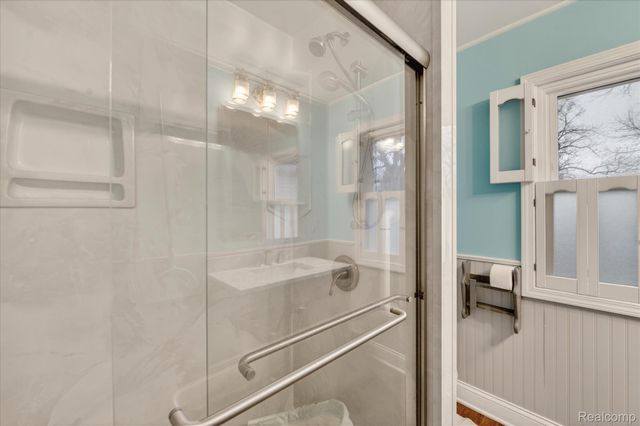 13520 N Fenton Road, Fenton Charter Township, MI 48430