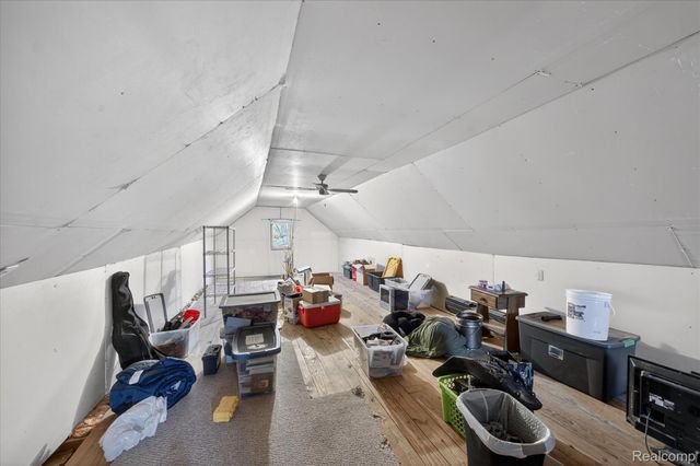 13520 N Fenton Road, Fenton Charter Township, MI 48430