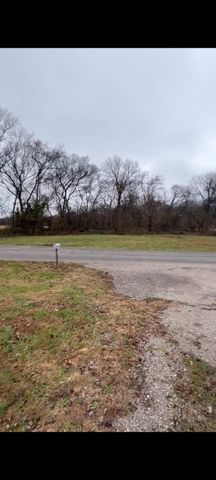 3290 Water Tank Rd, Cowan, TN 37318