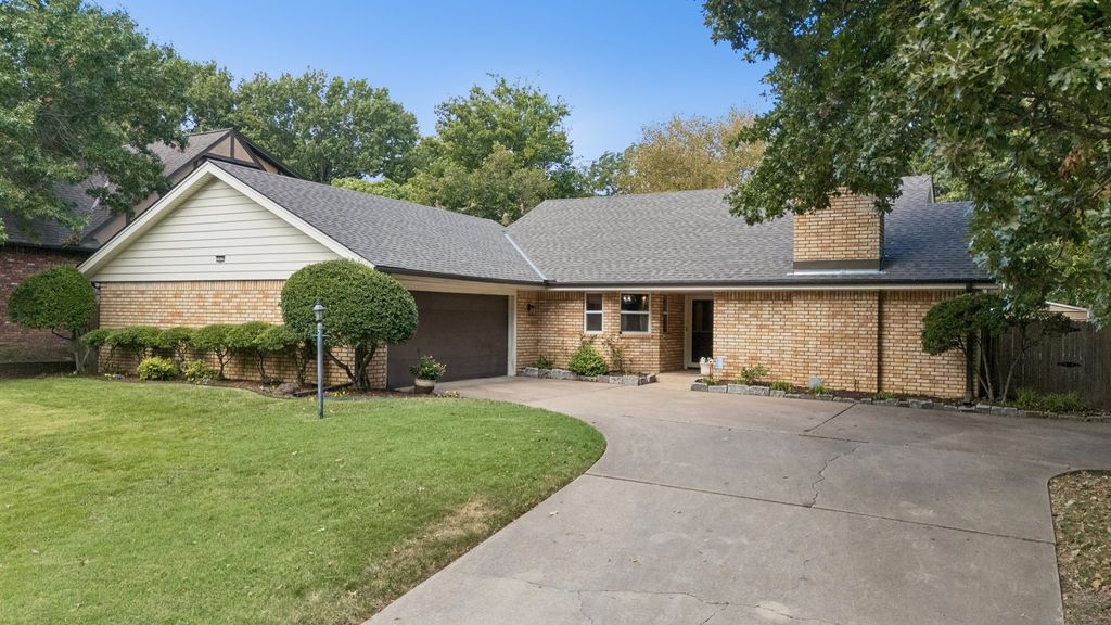 5839 E 78th Place, Tulsa, OK 74136
