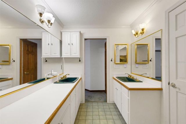 5905 MAGNOLIA LANE, Lakeland, FL 33810