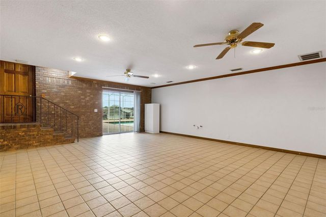 5905 MAGNOLIA LANE, Lakeland, FL 33810