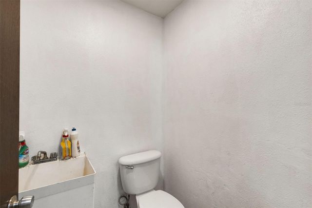 5905 MAGNOLIA LANE, Lakeland, FL 33810