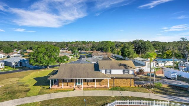 5905 MAGNOLIA LANE, Lakeland, FL 33810