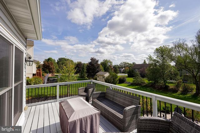 119 JULIA LN, Manheim, PA 17545
