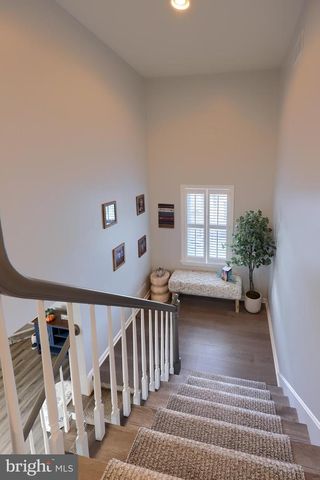 119 JULIA LN, Manheim, PA 17545