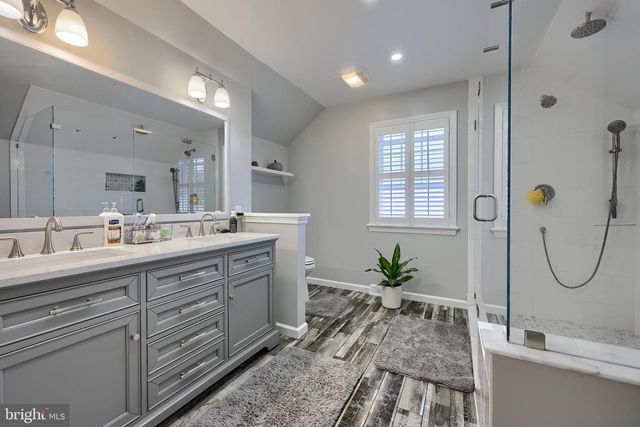119 JULIA LN, Manheim, PA 17545