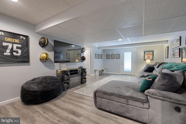 119 JULIA LN, Manheim, PA 17545