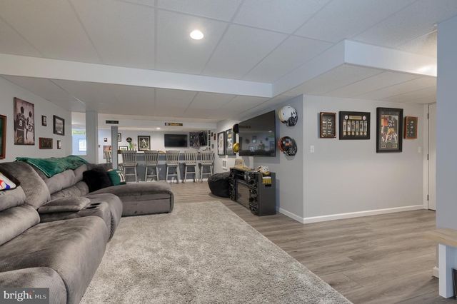 119 JULIA LN, Manheim, PA 17545