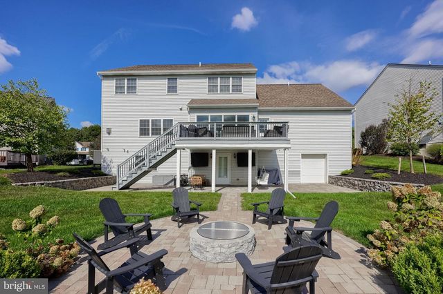 119 JULIA LN, Manheim, PA 17545