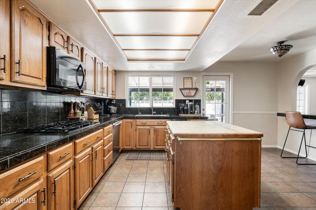 7540 N 7TH Avenue, Phoenix, AZ 85021
