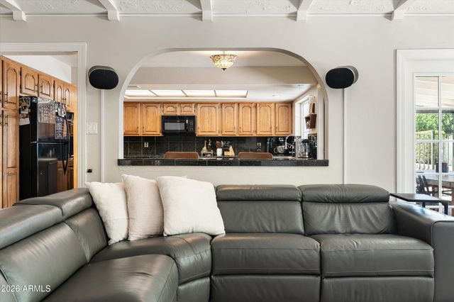 7540 N 7TH Avenue, Phoenix, AZ 85021