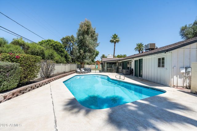 7540 N 7TH Avenue, Phoenix, AZ 85021