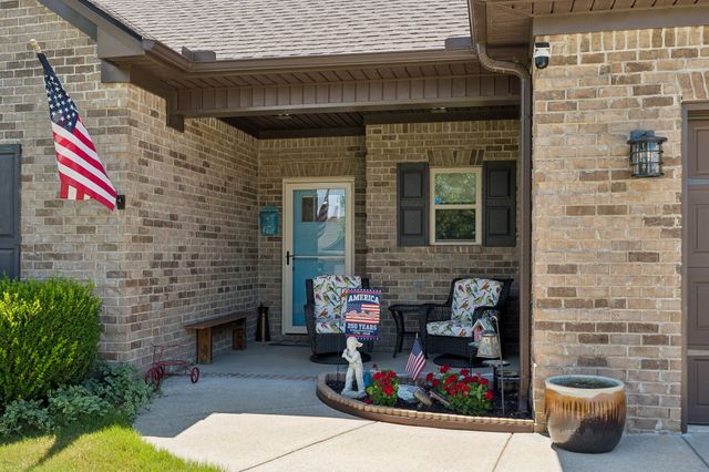 5002 Rainier Dr, Chapel Hill, TN 37034
