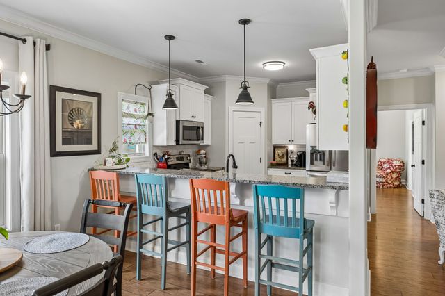 5002 Rainier Dr, Chapel Hill, TN 37034