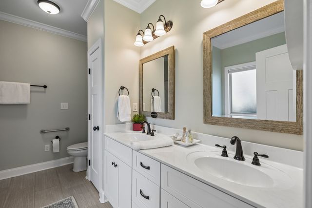 5002 Rainier Dr, Chapel Hill, TN 37034