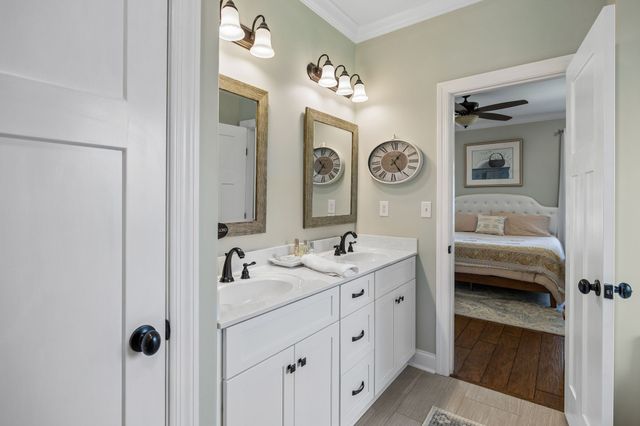 5002 Rainier Dr, Chapel Hill, TN 37034