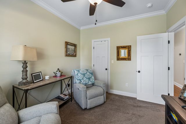 5002 Rainier Dr, Chapel Hill, TN 37034